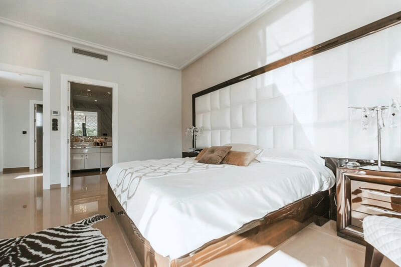 Doppelzimmer mit Balkon